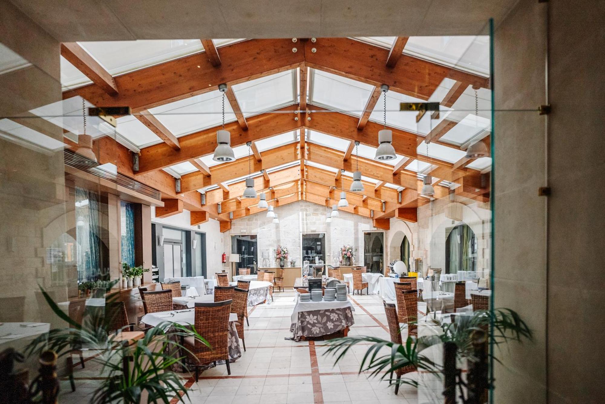 Rice Palacio De Los Blasones Burgo Εξωτερικό φωτογραφία