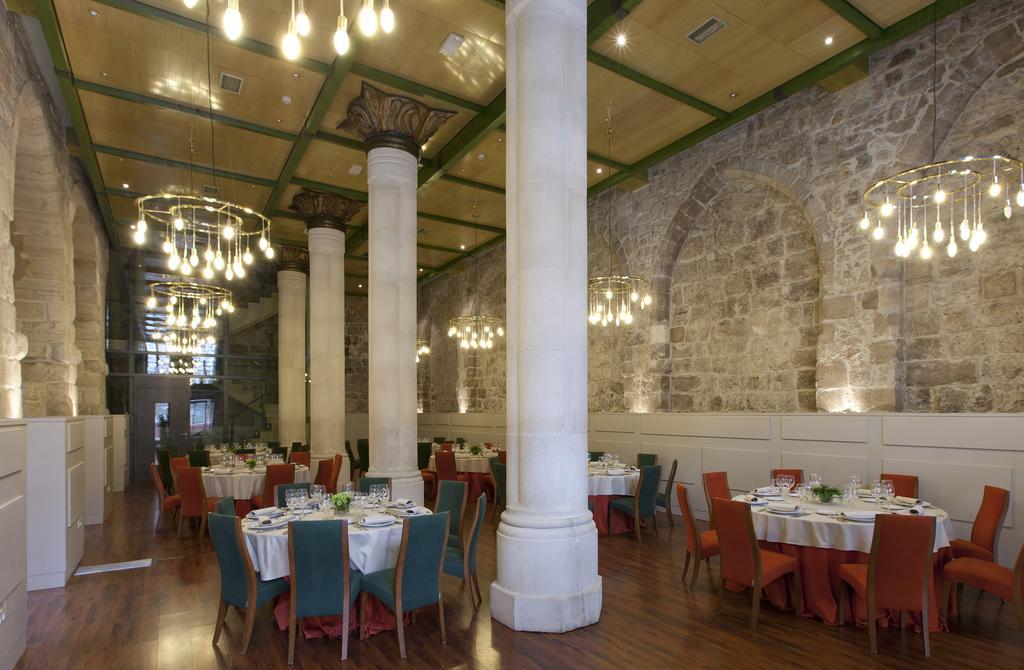 Rice Palacio De Los Blasones Burgo Εξωτερικό φωτογραφία
